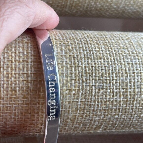 Engraved "Life Changing" Inspirational Silver Bangle Bracelet - Picture 8 of 15